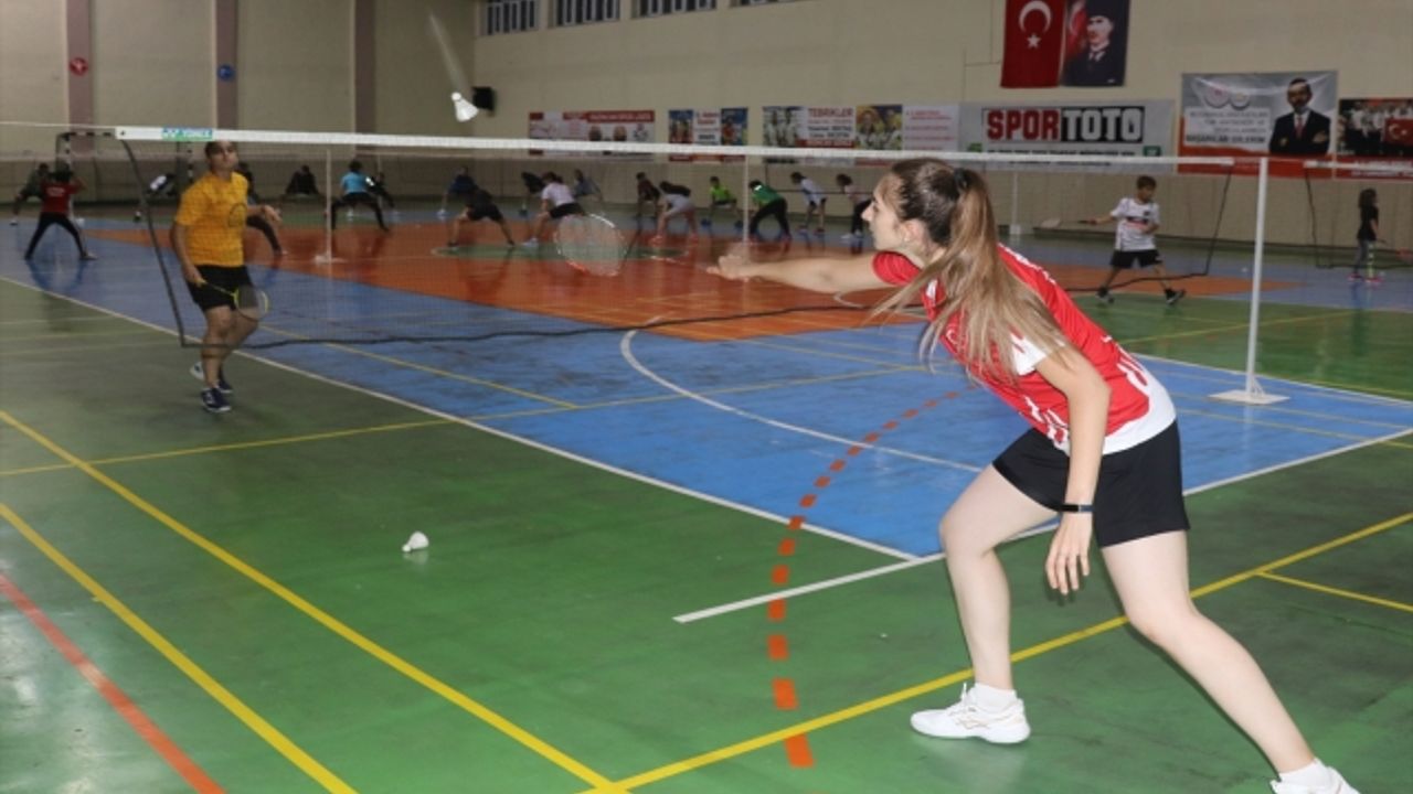 Milli Badmintoncu Zehra Erdem olimpiyat şampiyonluğunu hedefliyor
