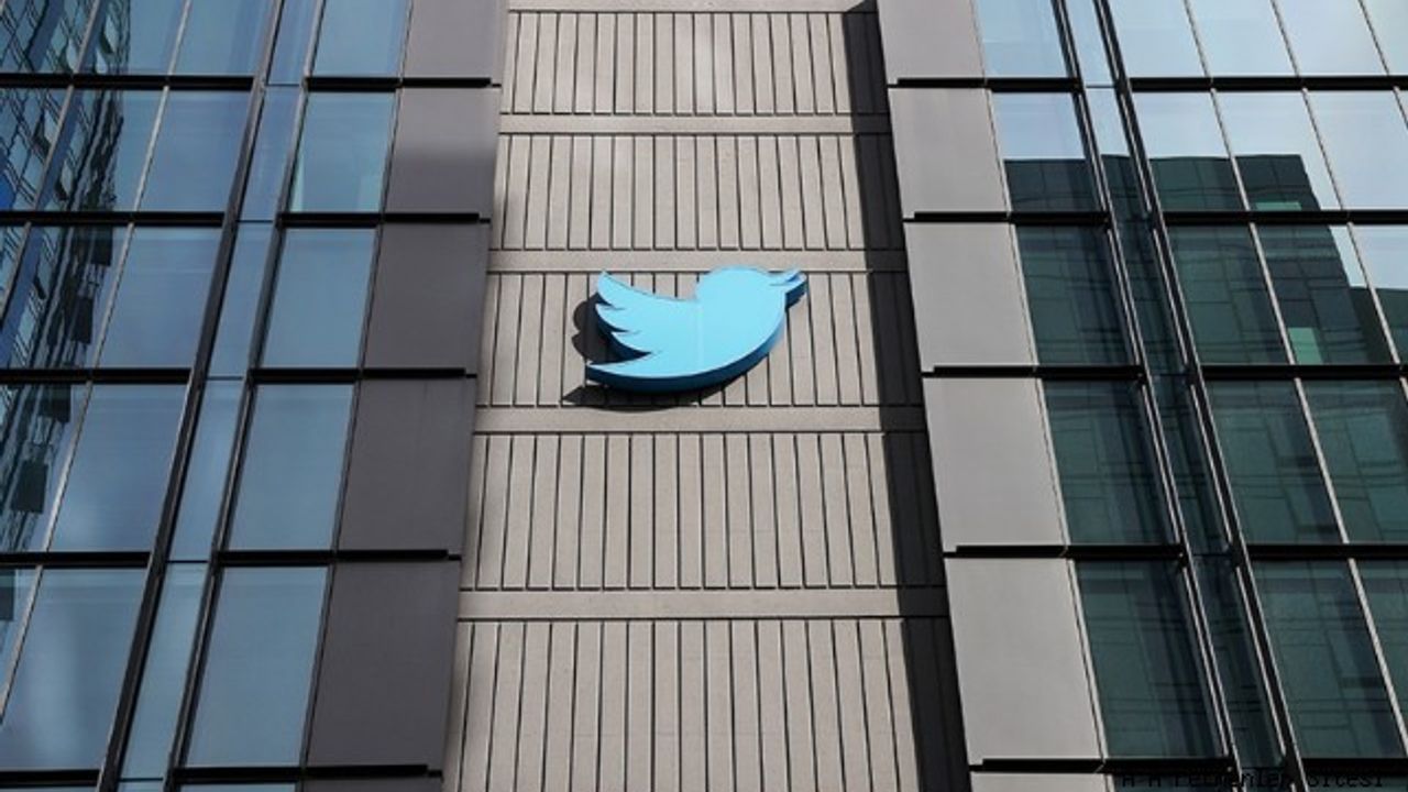 Twitter, işten çıkarmalara başlarken ofislerini geçici olarak kapattı