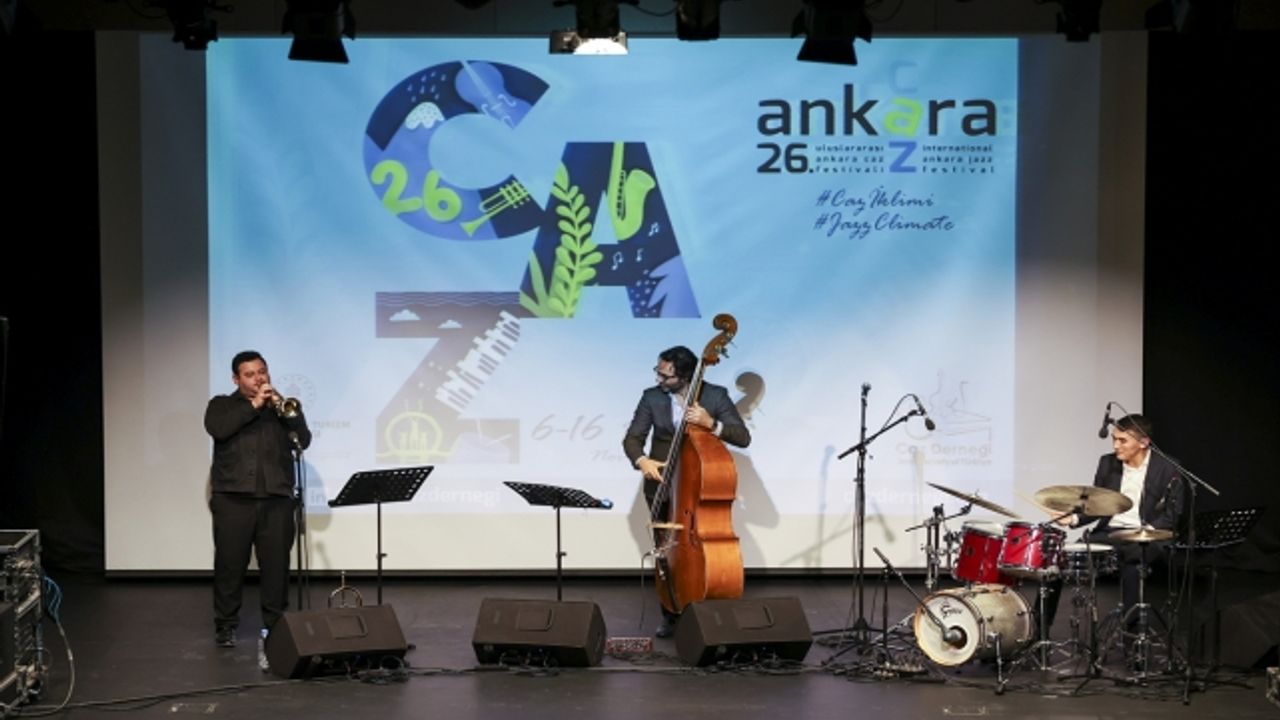 Uluslararası Ankara Caz Festivali kapsamında Kaan elen Trio sahne aldı