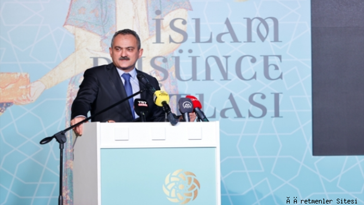 Bakan Mahmut Özer, İslam Düşünce Atlası Projesi'nin 2. edisyonu tanıtım toplantısında konuştu