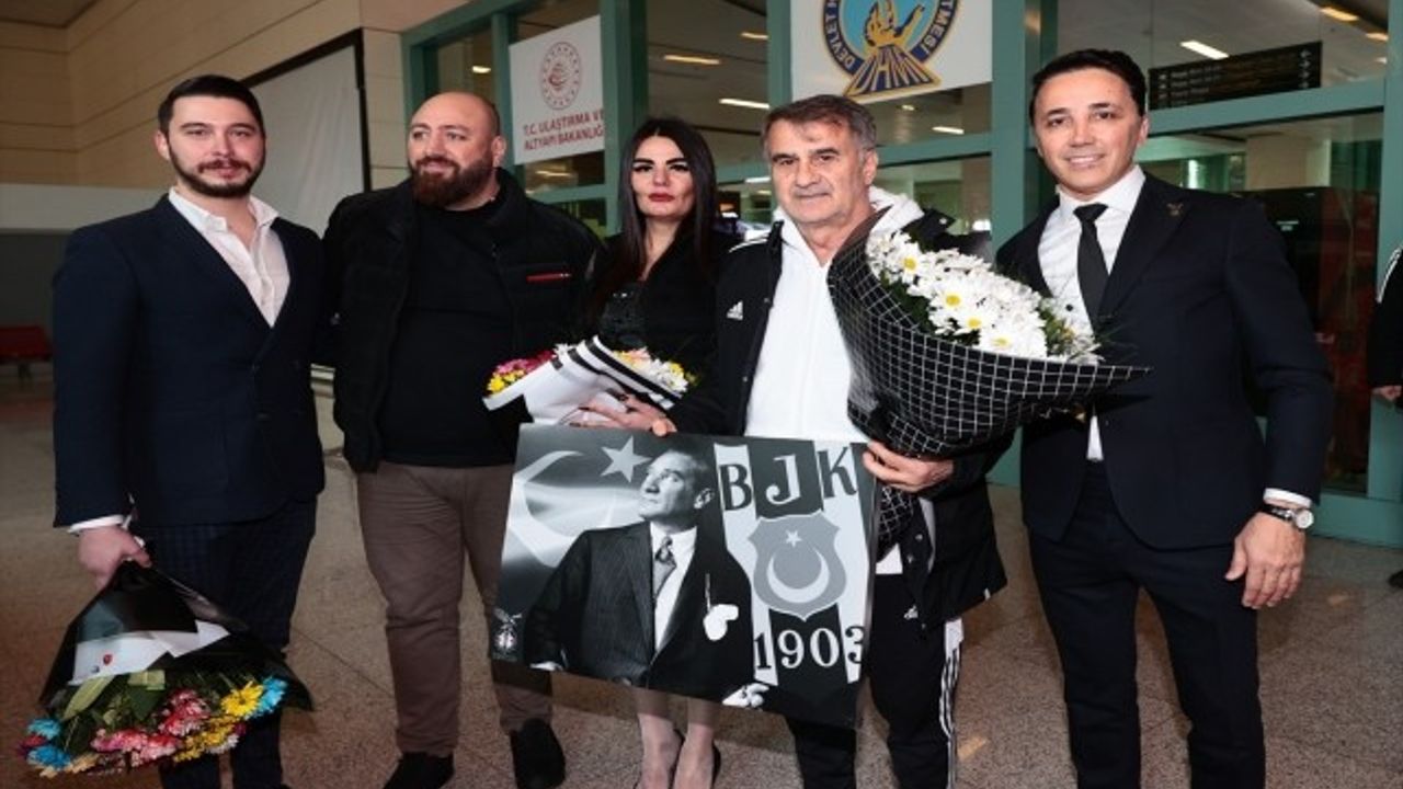 Beşiktaş kafilesi Ankaragücü maçı için Ankara'da
