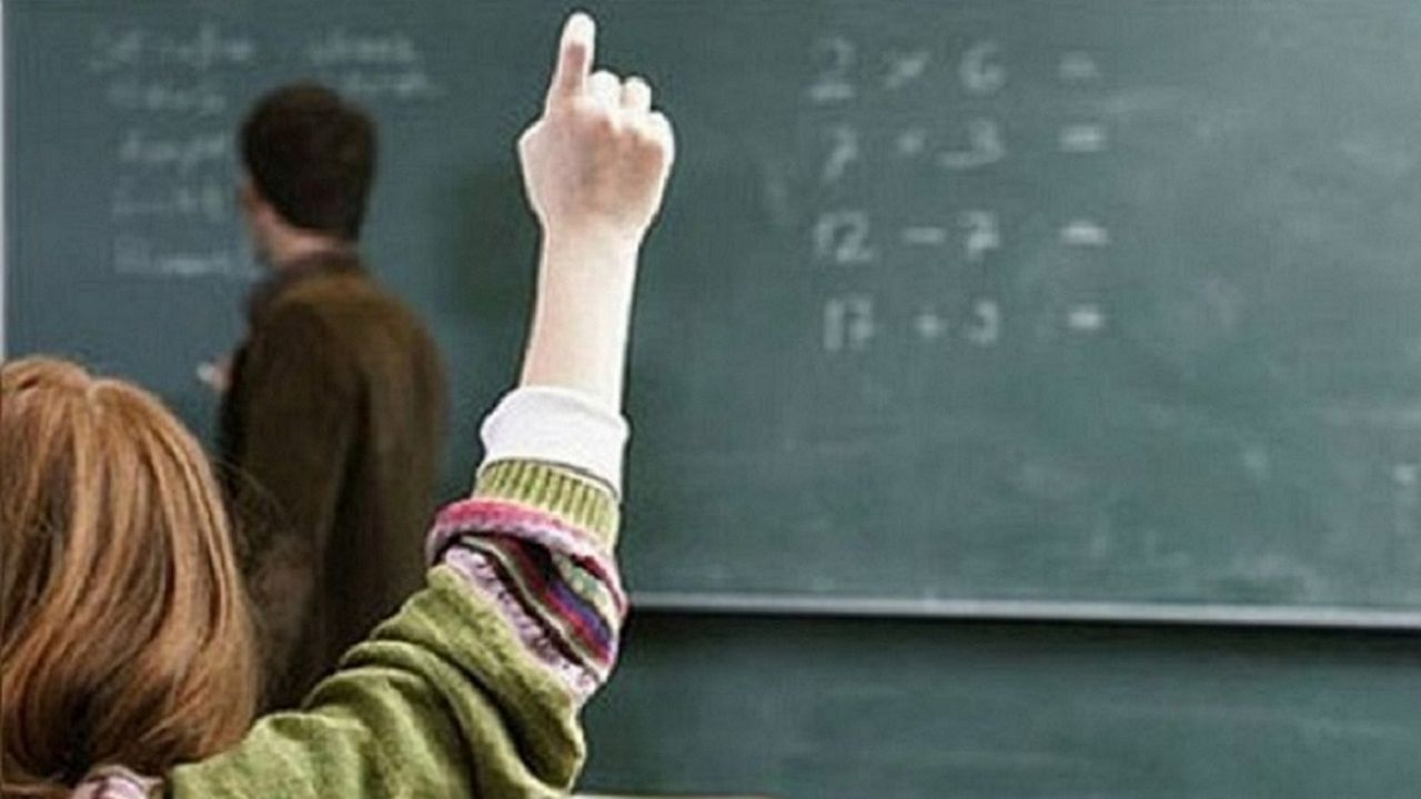 Oktay'dan deprem bölgesinde okullara tatil açıklaması