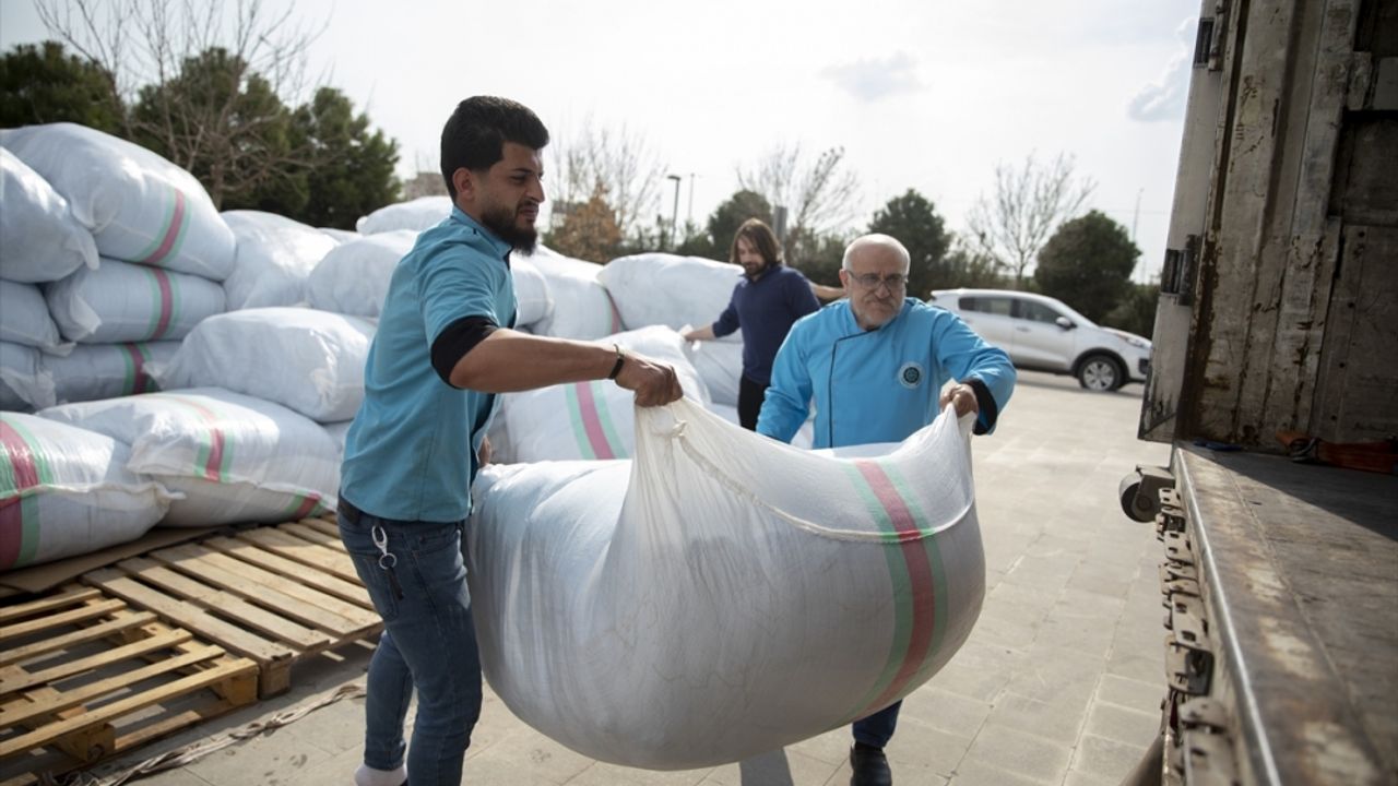Irak'taki Maarif Okulları'ndan Türkiye'deki depremzedelere yardım