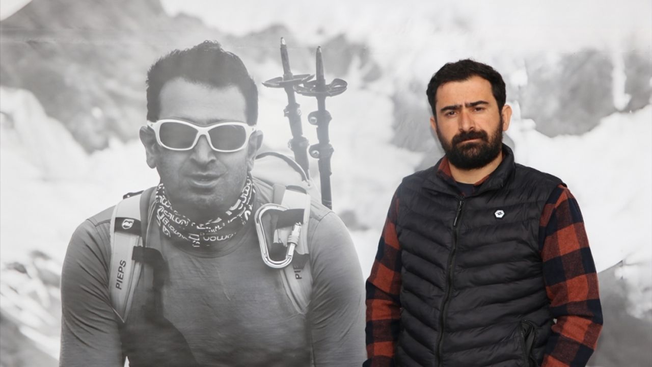 Ömrünü dağlara adayan dağcı Mustafa Tekin son nefesini de dağda verdi