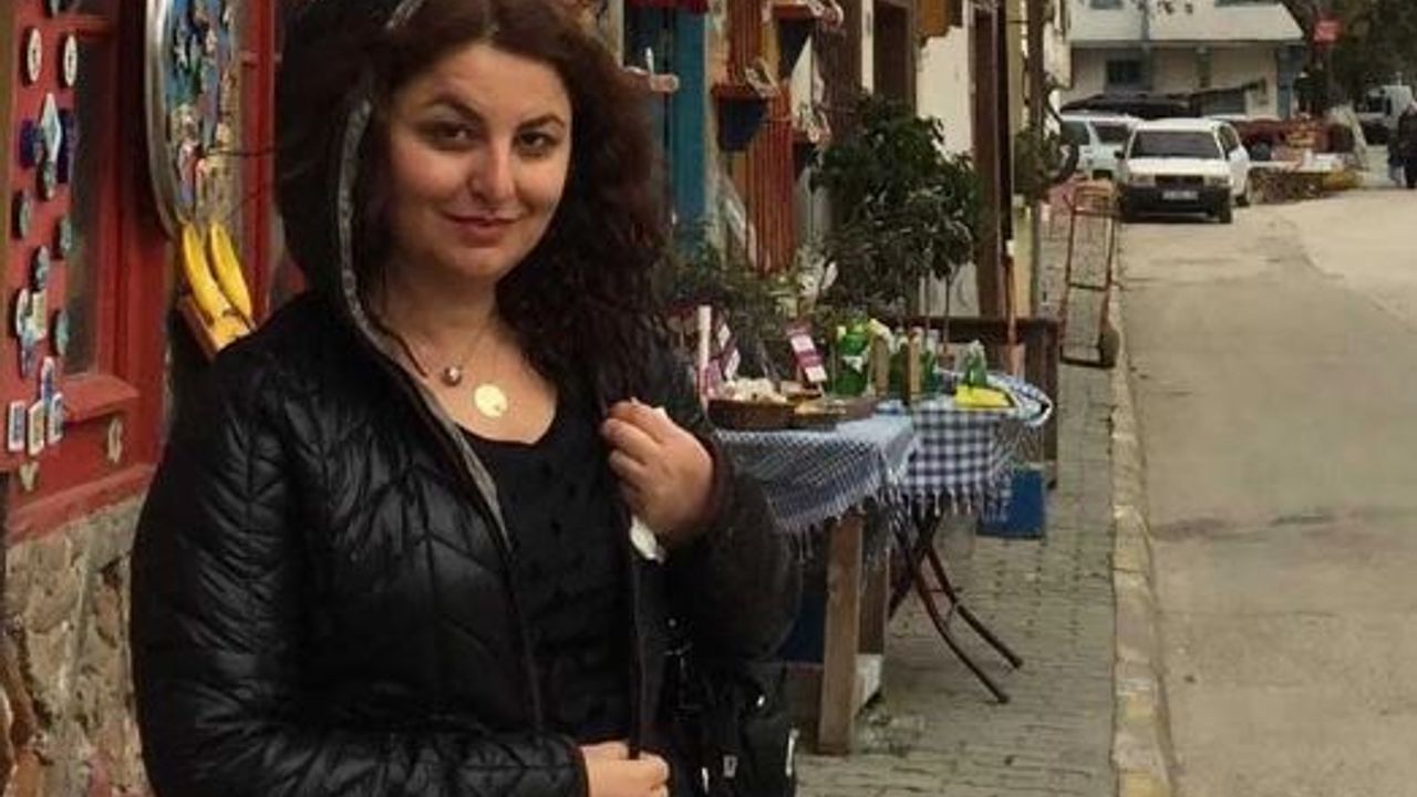 Eskişehir'de Görevli Rehber Öğretmeni Hayatını Kaybetti