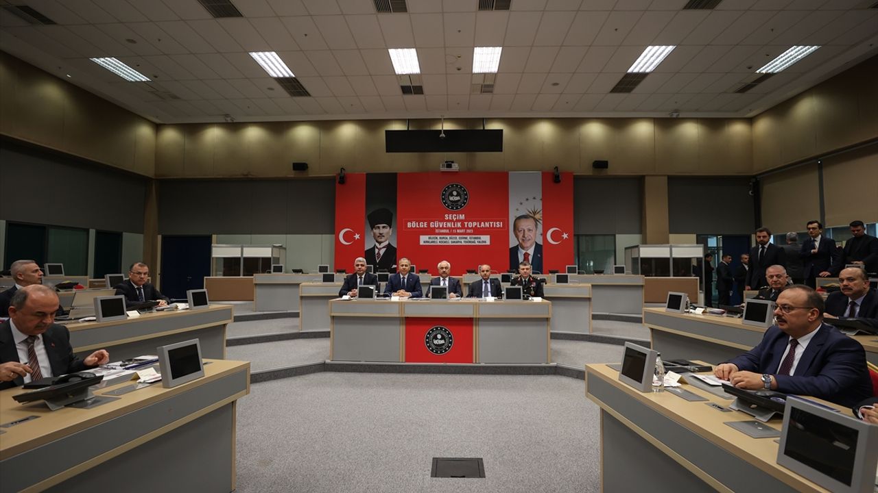 İSTANBUL - "Seçim Bölge Güvenlik Toplantısı" yapıldı (1)