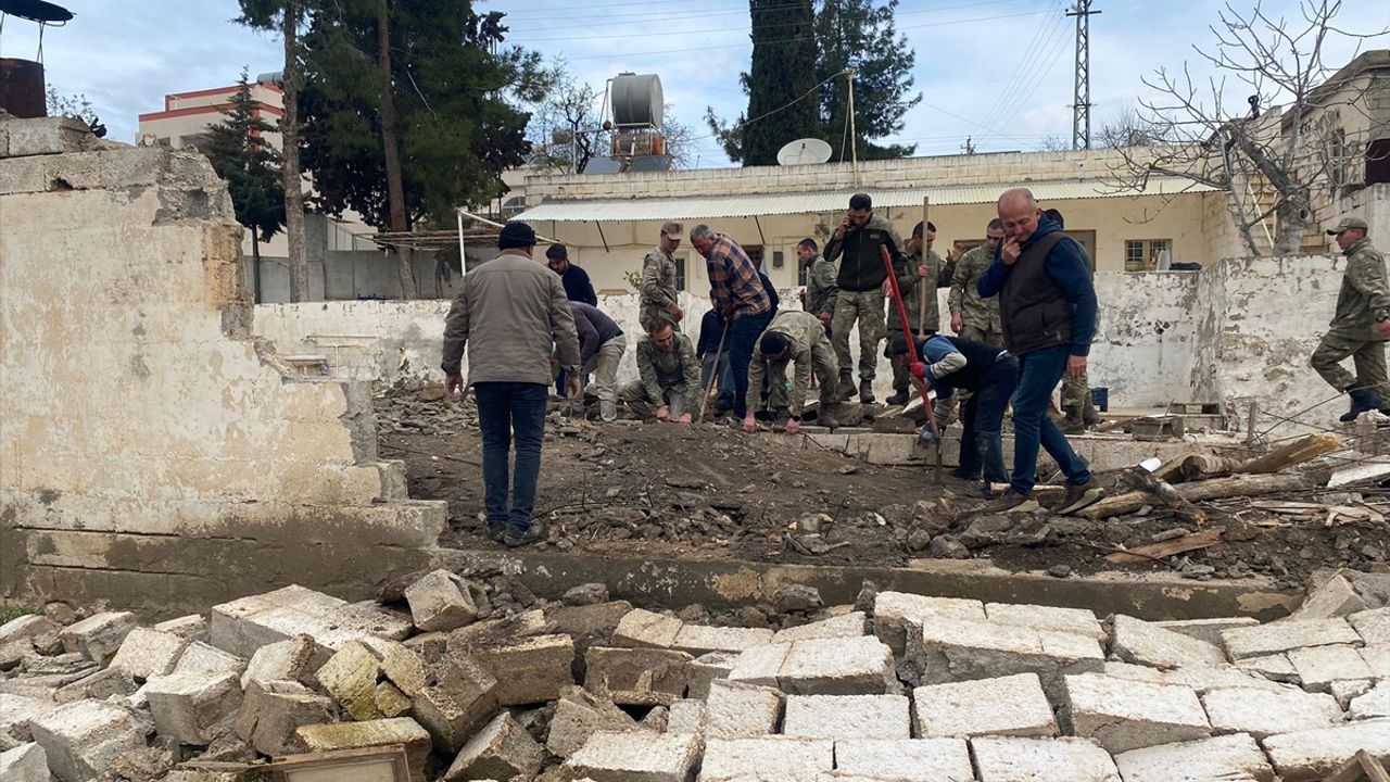 KİLİS - Çöken tavanın altında kalan kişi hayatını kaybetti