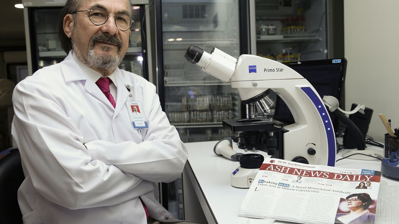 Bilim insanları kanserle mücadeledeki son gelişmeleri sempozyumda tartıştı