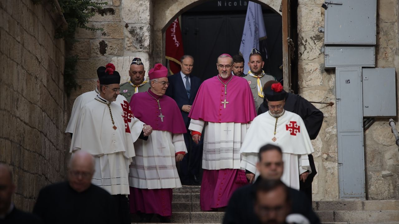 Papa'nın özel temsilcisi Kardinal Zuppi, Çin'i ziyaret edecek