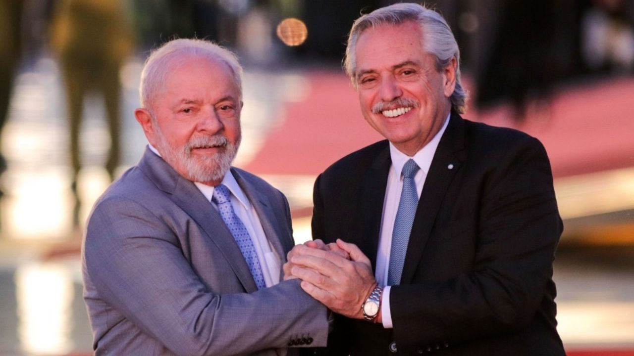 Lula da Silva'dan "Türkiye ile ilişkilerin canlandırılması" mesajı