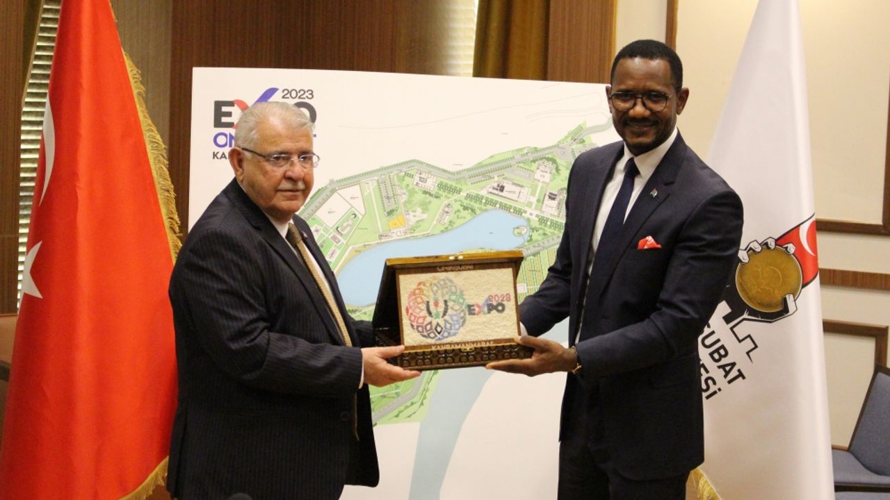 Gambiya Özel Elçisi Hassan Faal EXPO 2023 için Kahramanmaraş'ta -  Öğretmenler Sitesi