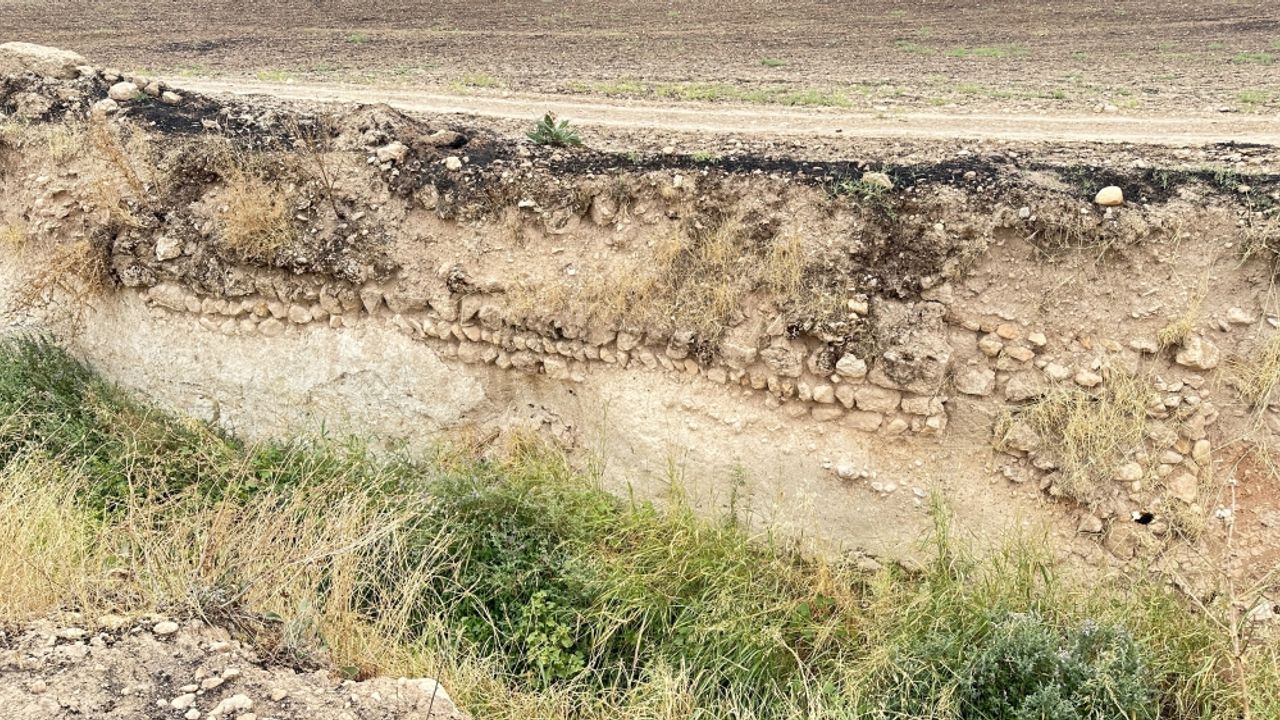Adıyaman'da 1700 yıllık su tüneli bulundu