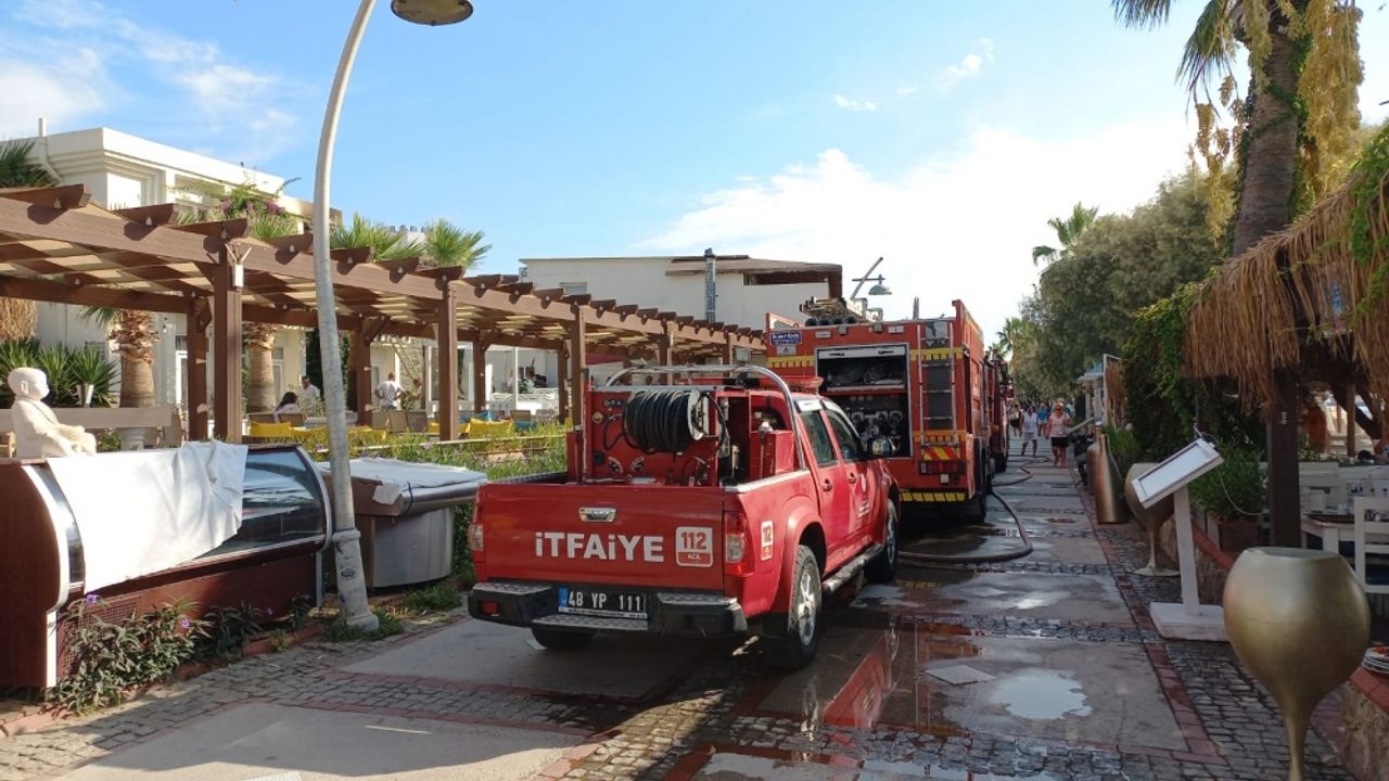 Bodrum'da otel odasında çıkan yangın söndürüldü