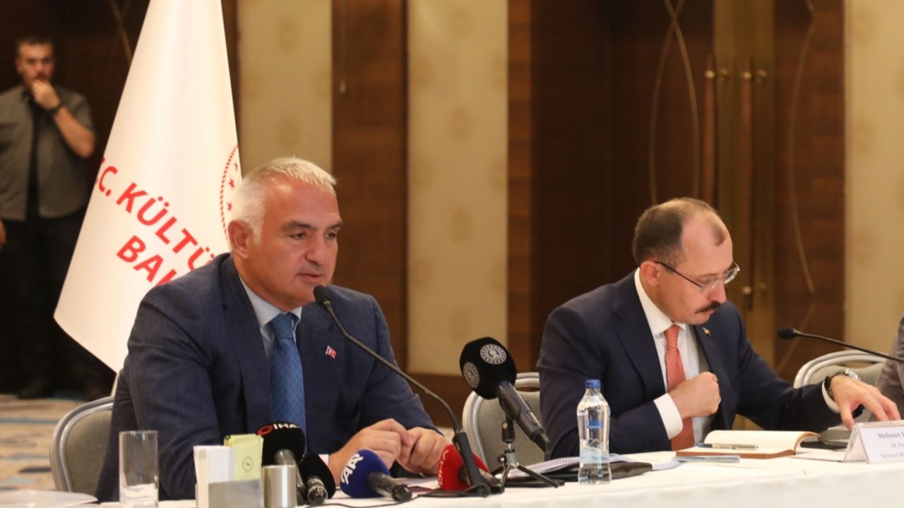 Kültür ve Turizm Bakanı Ersoy, Turizm Paydaşları Toplantısı'nda konuştu: