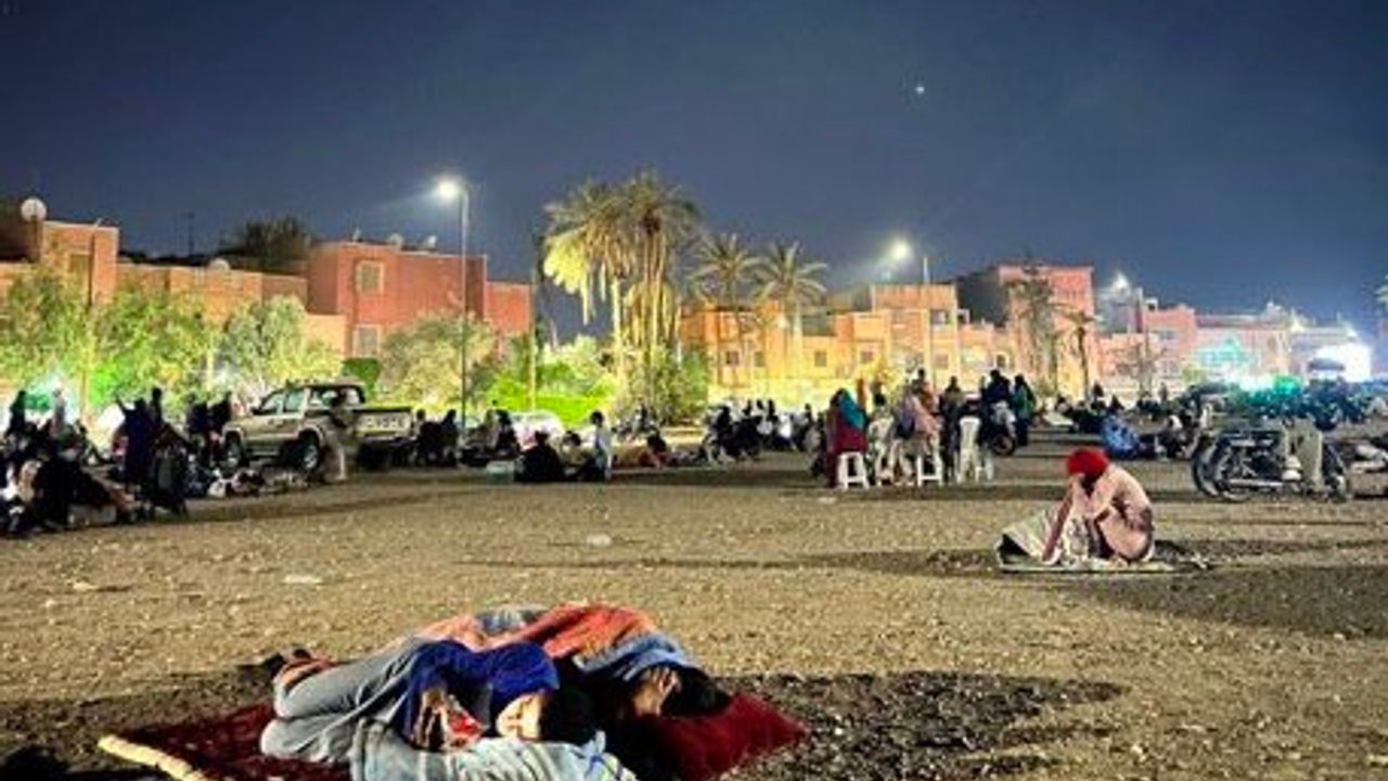 Fas Milli Futbol Takımı, depremin yaralarını sarmak için kan bağışında bulundu