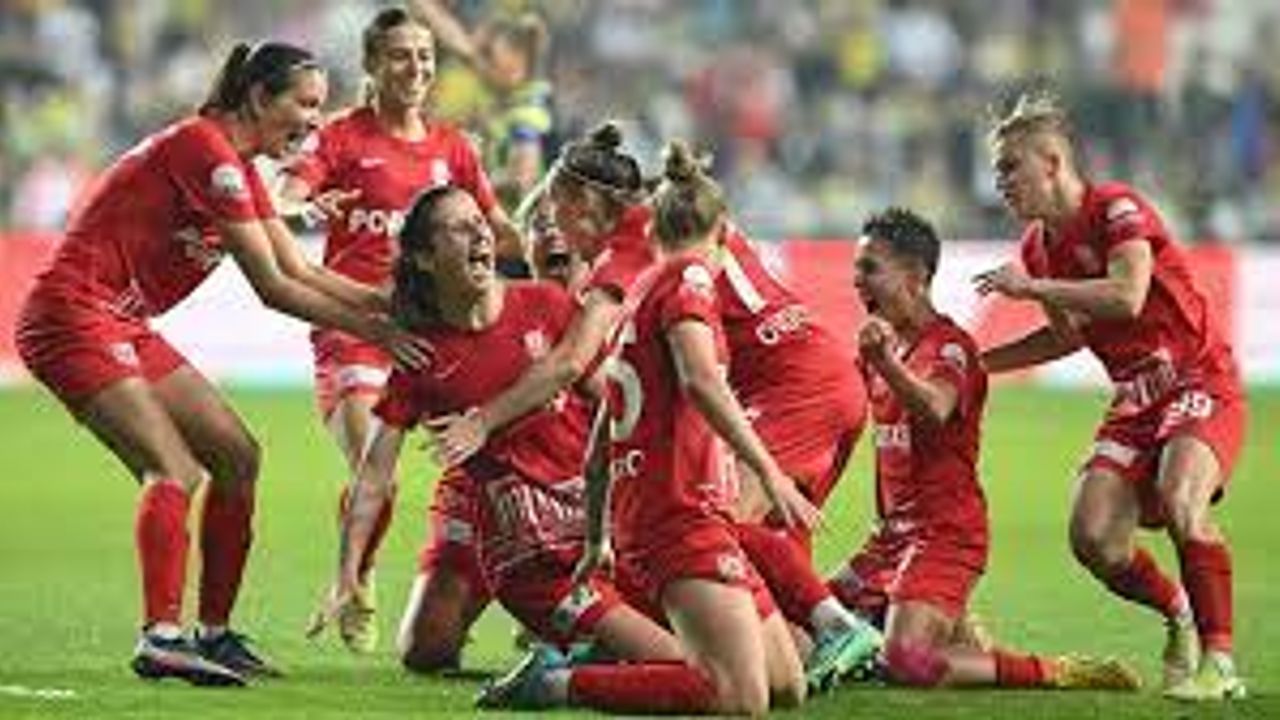 UEFA Kadınlar Şampiyonlar Ligi 1. eleme turu