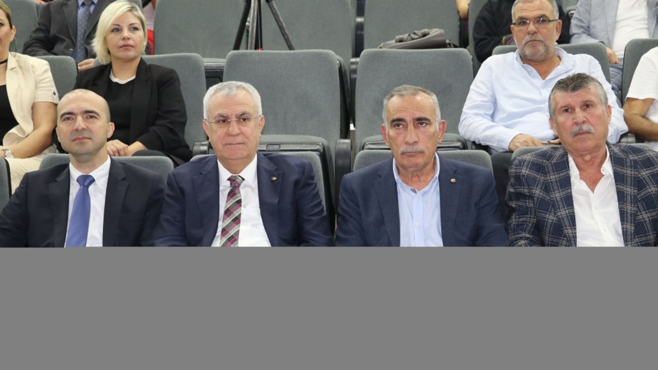 Adana'da "Deprem Bölgesini Canlandırma Destek Programı" toplantısı yapıldı