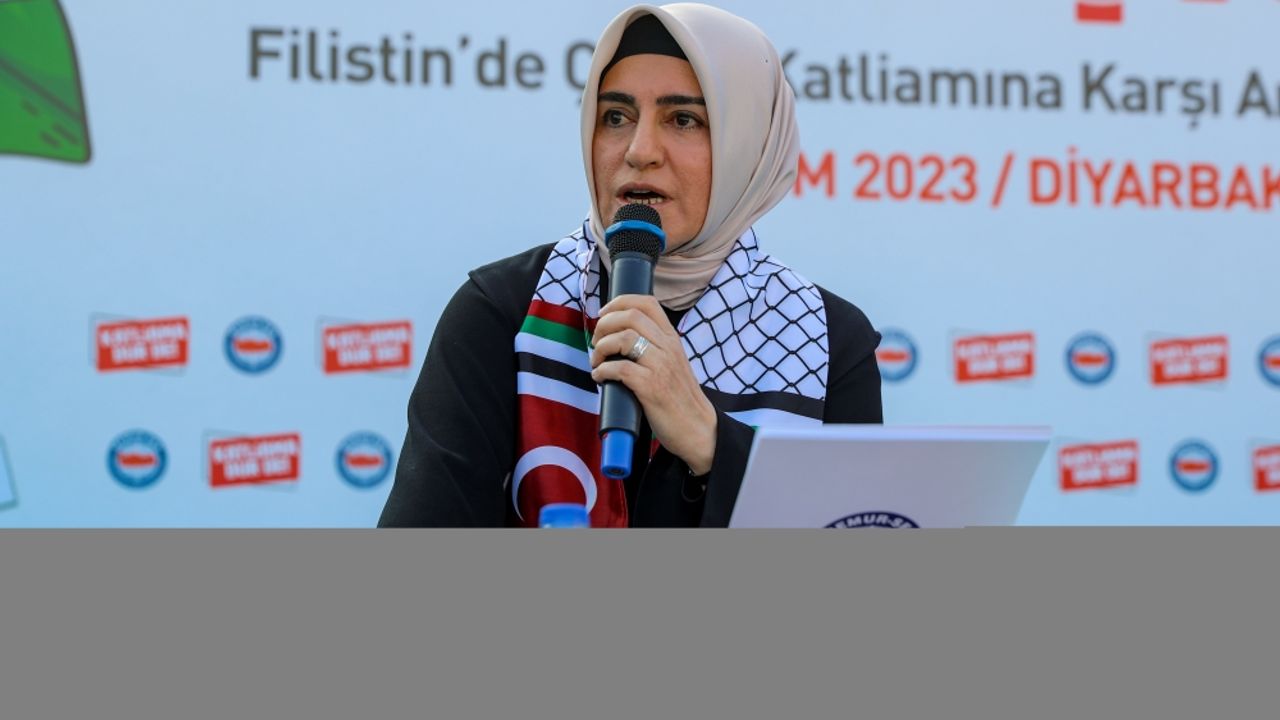 Diyarbakır'da "Filistin'de Çocuk Katliamına Karşı Analar Kıyamda" mitingi düzenlendi