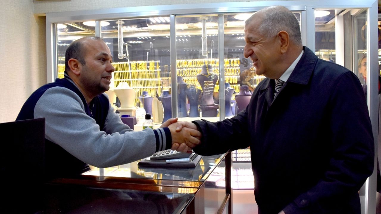 Zafer Partisi Genel Başkanı Özdağ, Aksaray'da esnafı ziyaret etti