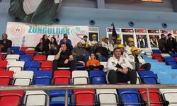 Zonguldak Spor Basket 67 takımı, play-off maçına madenciler eşliğinde çıktı