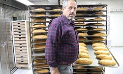 HATAY - Depremzede fırıncıdan "asrın felaketi"nden etkilenenlere ücretsiz ekmek