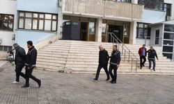 Eskişehir'de bir kişinin yaralandığı silahlı kavgaya ilişkin 4 kişi tutuklandı
