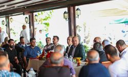 ANTALYA - Bakan Çavuşoğlu, Alanya ilçesinde esnaflar ile bir araya geldi