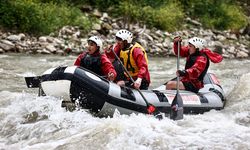 Ülkeler arası rafting yarışı Rize'de yapıldı