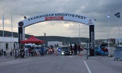 Afyonkarahisar'da "3. Karahisar Modifiyeli Araçlar Festivali" başladı
