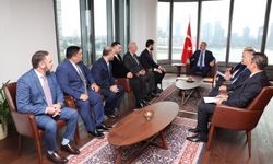 Dışişleri Bakanı Fidan, Türkevi'nde Karaçay Türklerini kabul etti