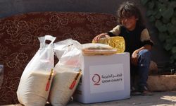 İHH ve Katar Charity'den Suriye'deki depremzedelere gıda yardımı
