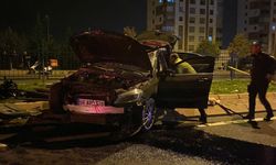 İstanbul’da trafiği tehlikeye düşüren motosiklet sürücüsünü araç kamerası kaydetti