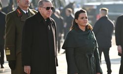 Cumhurbaşkanı Erdoğan Macaristan'da resmi törenle karşılandı