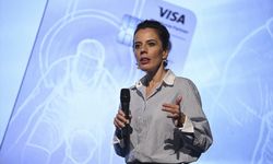 İş Bankası'nın olimpiyat temalı kredi kartı İstanbul'da tanıtıldı