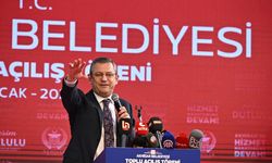 CHP Genel Başkanı Özel, Akhisar'da toplu açılış törenine katıldı