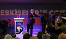 Eskişehir Büyükşehir Belediye Başkan adayı Hatipoğlu, kentte partililerce karşılandı:
