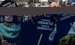 Gazeteci Hrant Dink'e, cinayetin 17. yılında Agos gazetesi önünde anma