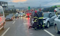 Kocaeli'de 4 aracın karıştığı kazada 1 kişi öldü, 1 kişi yaralandı