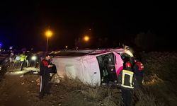 Uşak'ta trafik kazasında 3 kişi yaralandı