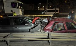 Bursa'da aracın patlayan lastiğini değiştiren kişilere otomobil çarptı: 1 ölü, 2 yaralı