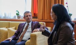 CHP Genel Başkanı Özel, Türkiye'nin Madrid Büyükelçisi Ezberci ile görüştü