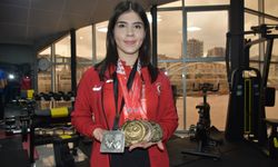 Dünya bilek güreşi şampiyonu Gülçin Çaylan, yeni başarılar peşinde: