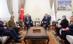 Milli Eğitim Bakanı Tekin üç ülkenin Ankara büyükelçisini kabul etti
