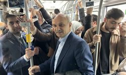 Saadet Partisi İBB Başkan adayı Aydın, metrobüs ve Marmaray'ı kullandı: