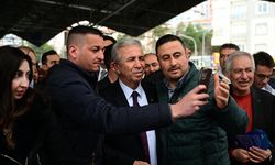 Ankara Büyükşehir Belediye Başkanı Yavaş, Keklikpınarı Pazar Yeri'ni ziyaret etti