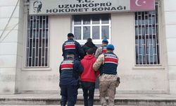 Edirne'de Yunanistan'a kaçarken yakalanan zanlı ile 2 insan kaçakçısı tutuklandı