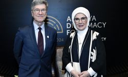 Emine Erdoğan BM Sürdürülebilir Kalkınma Çözümleri Ağı Başkanı Sachs ile görüştü