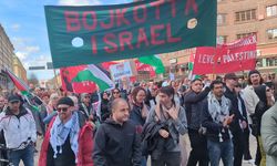 İsveç'te Paskalya kutlamasını iptal eden yüzlerce kişi Gazze'ye destek gösterisi düzenledi
