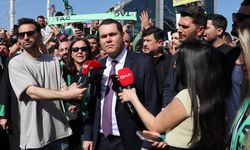 Martı'nın kurucusu Öktem'den "yasa dışı taşımacılık" iddiasıyla açılan davanın duruşması sonrası açıklama: