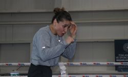 Milli boksör Buse Naz Çakıroğlu: "Olimpiyat öncesi kendimi test etmek istiyorum"